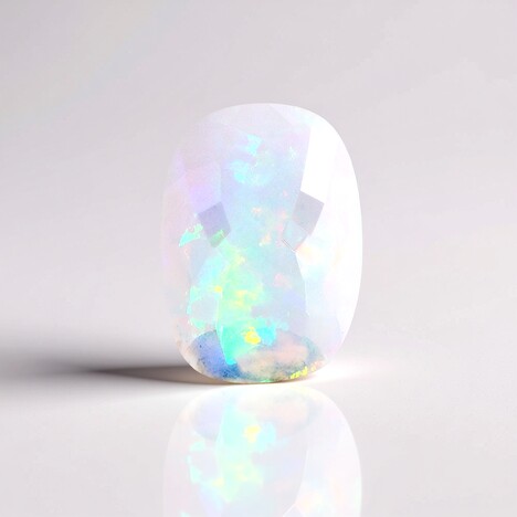 Gemma con Opale di Welo 2,648 ct