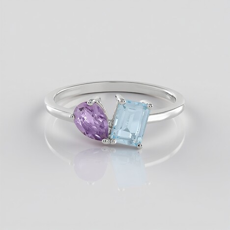 Anello in argento con Topazio Blu Cielo