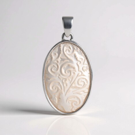Pendentif en argent et Nacre (Bali Barong)