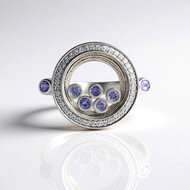 Anillo en plata con Tanzanita