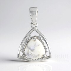 Ciondolo in argento con Howlite