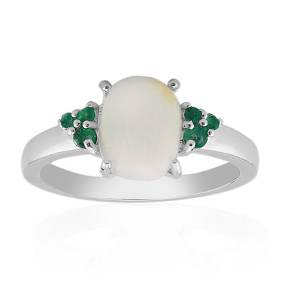 Anello in argento con Opale di Welo