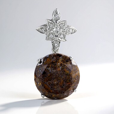 Pendentif en argent et Quartz Dinosaure