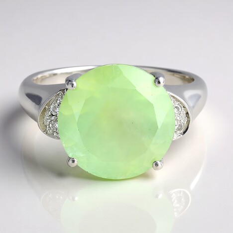 Anello in argento con Prehnite
