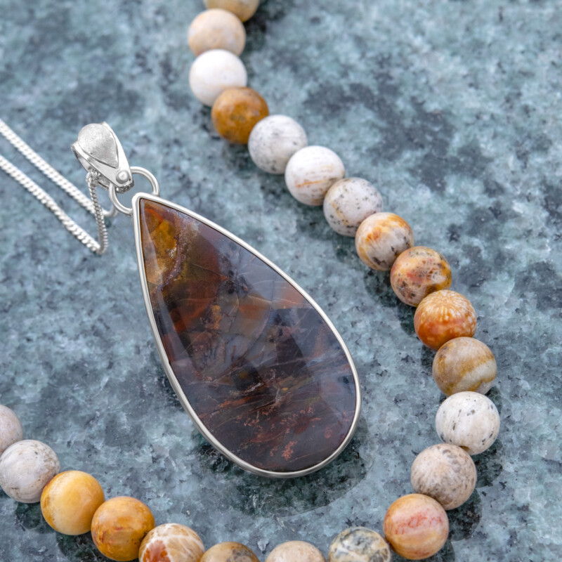 Holzopal-Silberanhänger