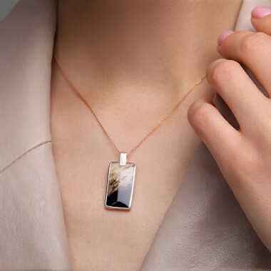 Ciondolo in argento con Legno Fossile