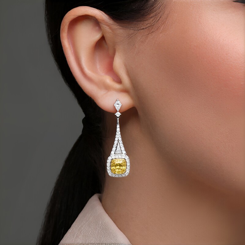 18K SI2 Yellow Diamond Gold Earrings (CIRARI)