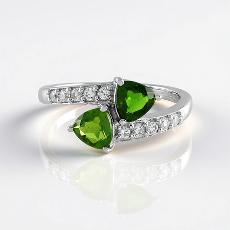 Anello in argento con Diopside Russo