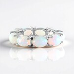 Anello in argento con Opale di Welo