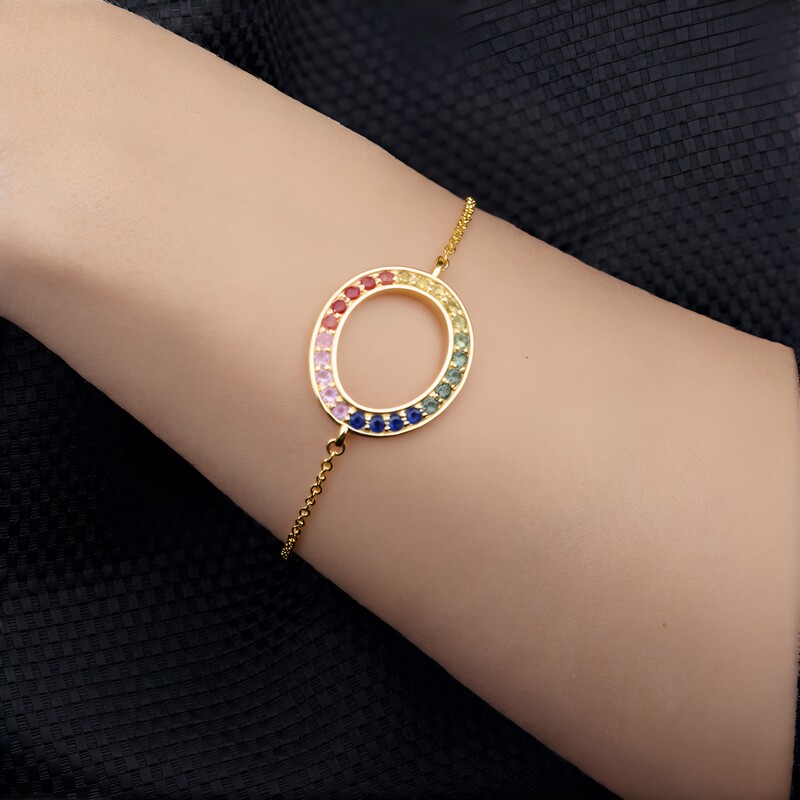 Zilveren armband met blauwe saffieren