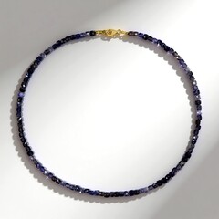 Collana in argento con Iolite del Madagascar