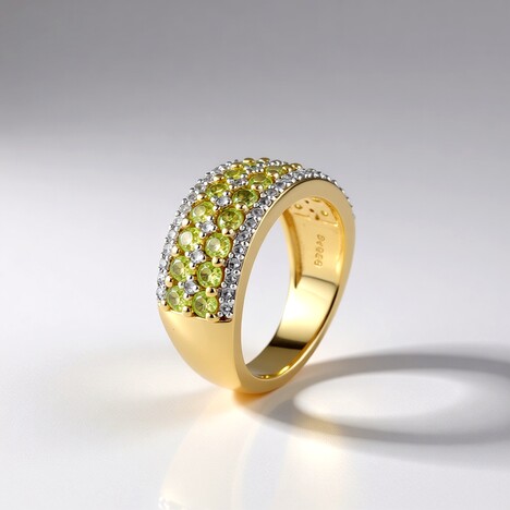 Anello in argento con Peridoto