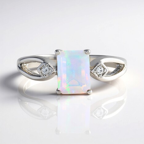 Anello in argento con Opale di Welo