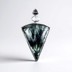 Ciondolo in argento con Serafinite (Bali Barong)