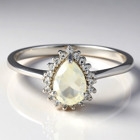 Anello in argento con Ortoclasio