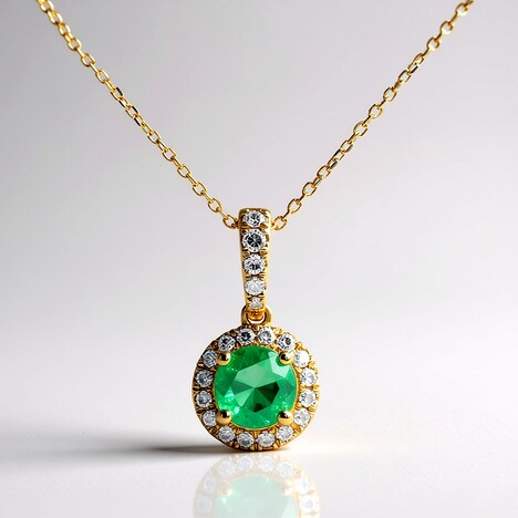 Collana in oro con Smeraldo Zambia AAA