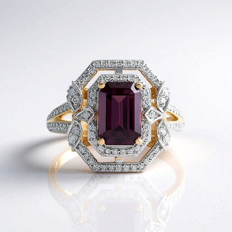 Anello in oro con Spinello Porpora (SUHANA)