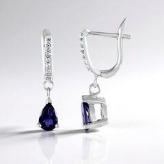Orecchini in argento con Iolite