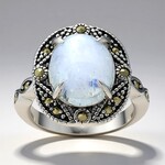 Anello in argento con Pietra di Luna Arcobaleno (Annette classic)