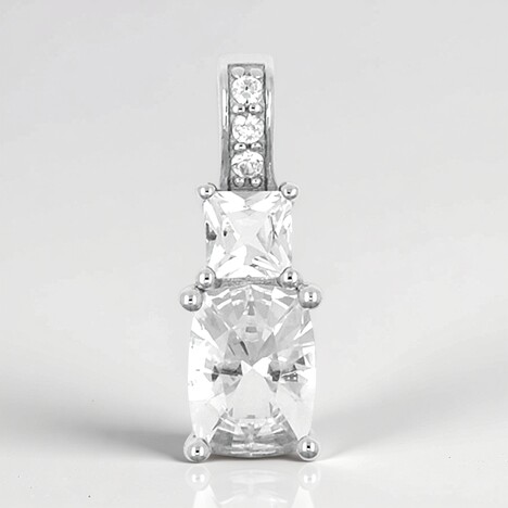Ciondolo in argento con Danburite