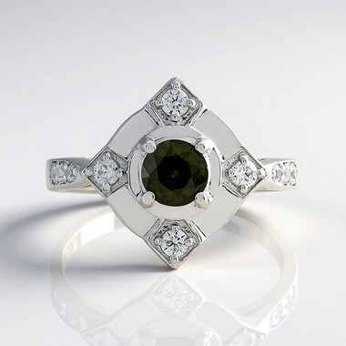 Anillo en plata con Zircón verde Ceylon