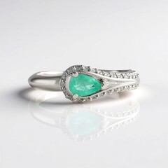 Anello in argento con Smeraldo Colombiano