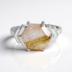 Anello in argento con Quarzo Rutilato