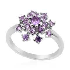 Zilveren ring met een Ceylon paarse saffier