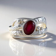 Bague en argent et Rubis de Madagascar (de Melo Essence)