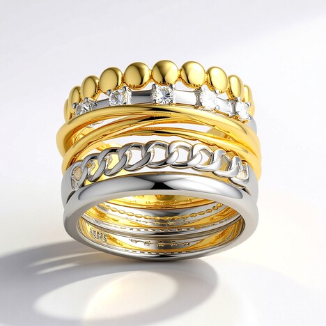 Anello in argento con Zircone