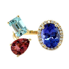 Anello in oro con Tanzanite AAA (CIRARI)