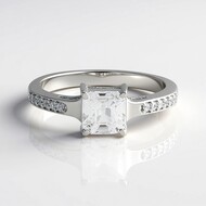 Anillo en plata con Zircón