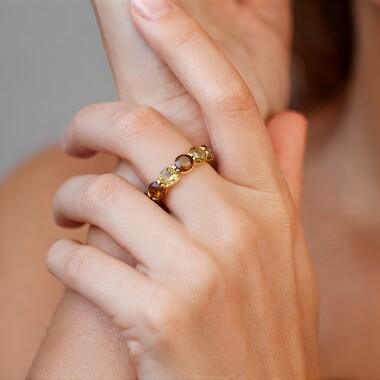 Bague en or et Tanzanite jaune non chauffée