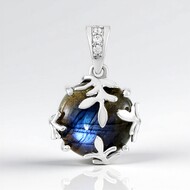 Pendentif en argent et Labradorite