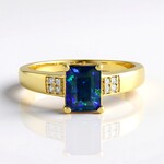 Anello in argento con Opale Mezezo