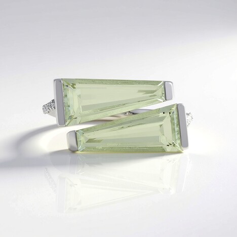 Anello in argento con Ametista Verde