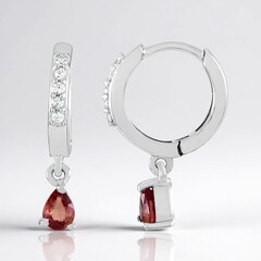 Orecchini in argento con Rubino Tanzania