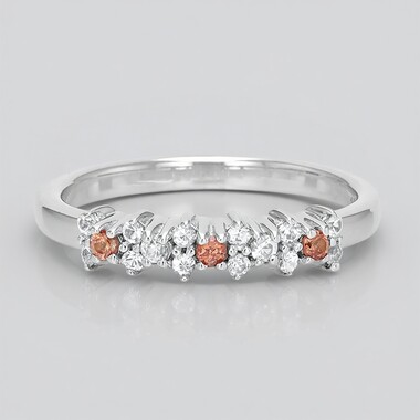Anillo en plata con Granate de Malaya