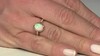 Anillo en oro con Ópalo Welo AAA (CIRARI)
