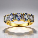 Anello in oro con Tanzanite Lilla