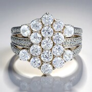Anillo en plata con Zircón