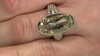 Zilveren ring met een groene amethist (Adela Silber)