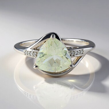 Bague en argent et Améthyste verte