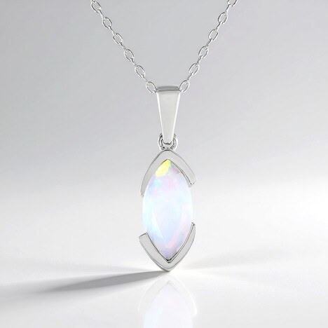 Collana in argento con Opale di Welo