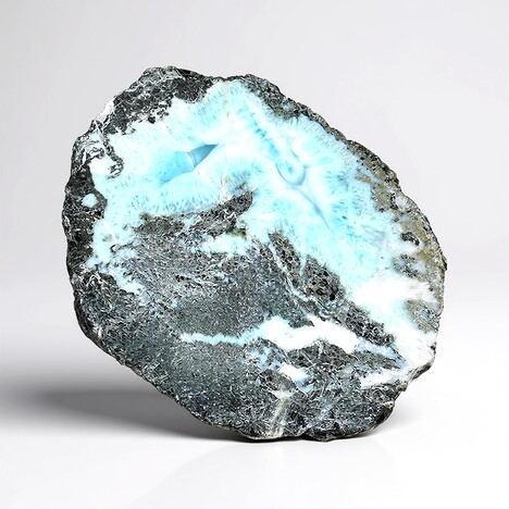 Figurine et Larimar