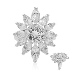 Zilveren ring met een witte topaas