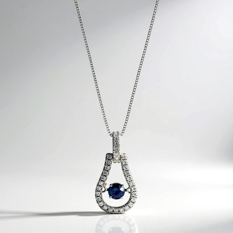 Collana in oro con Zaffiro Ceylon Blu