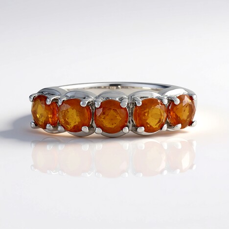 Anello in argento con Cianite Arancione