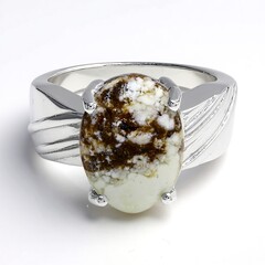 Anello in argento con Magnesite