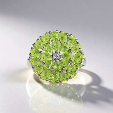 Bague en argent et Péridot